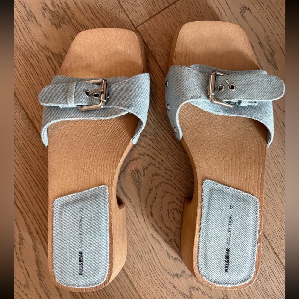Pull & bear sandals